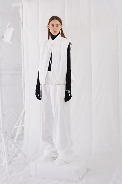 Look 7